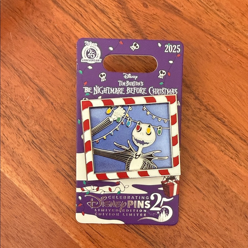 Disney Nightmare Before Christmas Jack Skellington Christmas Lights Pin LE 4000